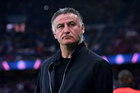 نيوم يعلن عن التعاقد مع المدرب الفرنسي كريستوف جالتييه